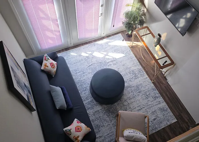 Stylish Downtown Loft 2 Queen Beds Pool Gym Free Parking Appartement